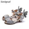 Sandalen Prinzessin Mädchen Sandalen Kinder Schmetterling Diamant High Heels Kinder Glitzer Latin Dance Pailletten Sommer Mädchen Party Kristallschuhe 230506