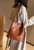 Bolsos de noche de cuero PU para mujer, bandolera de gran capacidad, bolso de hombro a la moda, cómodo con correa para la muñeca, bolso para mujer