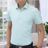 Herrklänningskjortor Kort ärm Vit skjorta Män Bomullsöverdimensionerad sommarmode Big Plus Size Blue Green Slim Fit High Qualitymen's