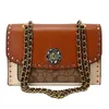 Sac à main de luxe Camellia Chain Bag Nouvelle mode polyvalente bandoulière rivet avec texture une épaule sous les bras petit carré