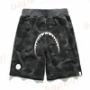 Moda Masculina Shorts Designer Verão Calças de Praia Impressão de Tubarão Padrão de Camuflagem Impressão Solta Streetwear Tamanho Asiático M-3XL