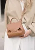 Sacs polochons pour femme petit sac à main croisé en cuir avec bretelles léger design français luxueux