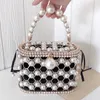 Totes Luxury Designer Handväska Pearl Kvinnor Purs för kvinnor Hollow Out Wedding Clutch Bag Rhinestone Metal Evening Bags 230509