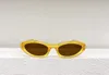 Crystal Yellow Brown Cat Eye Solglasögon Kvinnor Summer Fashion Glasses Gafas de Sol Designers Solglasögon Shades Occhiali Da Sole UV400 Egyar With Box