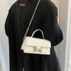 Billiga plånböcker till försäljning Ny väska Kvinnor Crossbody High Grade Light Luxury Fashion Versatile One Shoulder Handbag