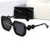 نظارات مصممة للرجال Versage Lunettes مصمم نظارات شمسية فاخرة نظارات للجنسين Goggle Beach Sun Glasses Retro Square Squar