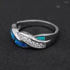 Bröllopsringar Fashion Silver Color Opal Jewelry Engagement Finger For Women Gift Distribution Blue Stone Inställning STORLEK 6-11