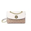 Bolsas baratas à venda 2023 New Fashion Light Luxury Camellia Chain Saco de couro feminino One ombro Crossbody Handheld