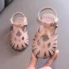 Sandálias infantis sandálias verão verão de couro solo sola sandálias sapato meninas de verão moda de maneira sólida cor macia sola sandals ocos