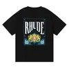 Diseñador Rhude T Shirt Mens Shor Women Man Cloing Tees Graphic Pattern Tops Summer Camiseta corta Camiseta Hip Hop Letras Graffiti impresa