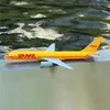 Modèle d'avion Échelle 1 400 Réplique d'avion en métal DHL Boeing 757 Avion moulé sous pression Modèle d'avion Avion Home Office Miniature Jouets pour enfants 230508