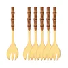 Conjuntos de utensílios de jantar 6pcs maçaneta dourada que serve sperk bamboo salada de madeira colher fórk 304 cutalhes de cozinha em aço inoxidável