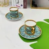 Coffee Tea Tool Luxury 2 stuks eenvoudige artistiek bot China thee koffiekopje en bord Europese Royal Milk Tea Saucer Drinkset met geschenkdoos P230508 P230509