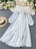 Partykleider Ly Varey Lin Frühling Herbst Frauen Elegant Urlaub Puffärmel Slash Neck Off Shoulder Smocked White Chiffon 230509