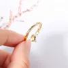 Pierścienie zespołowe pierścień serca dla nastolatków złoto kolor moissanite Pierścień Obiecka 2023 Moda Kobiet Zirron Koreańska biżuteria Estetyka Kar346 Z0509
