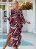 Kvinnors badkläder sexig rayon v hals kaftan klänning för kvinnor strandtäckning lös bohemisk maxi baddräkt täcker 2023 robe beach-weartunic