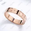 Anello di design in oro rosa Mens Hip Hop Womens Love Couple Ring Fidanzamento per le donne Gioielli di lusso Retro Argento 925 Lettera Anelli Ringe G 2023