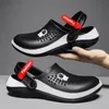 Sandały sandały Yishen dla mężczyzn Czarne białe oddychające kapcie domowe buty ogrodowe na zewnątrz butę butów para butów wodnych Sandały 230509