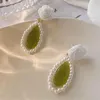 Boucles d'oreilles pendantes mode française grâce tendre pour les femmes sens du Design blanc Rose perle vert opale bijoux goutte d'eau oreille Clip