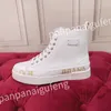 Ny topp heta lyxiga casualskor läder sneaker designer män kvinnor mode sneakers med herrtränare