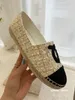 Top2023 Classic Luxury Designer Lazy Slippers Genuine Leather Women Espadrilles Slide Loafers shoes Brand Comfortable Canvas Flat Fisherman sandal channel Zapat