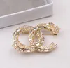 20stijl luxe designer pinnen broches parel kristal strass Rhinestone hollow 18k goud vergulde dames letter broche pins trui pak kleding sieraden accessoires