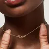 Chaînes 2023 été Ins lettre d'amour cuivre plaqué couleur préservant sourire clavicule collier femmes tour de cou chaîne