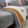 Fundas para sillas Cojín de sofá de terciopelo de lana Funda antideslizante gruesa cálida Toalla universal para las cuatro estaciones para la sala de estar