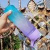 女の子のためのストローと600mlのウォーターボトルグラディエントダイヤモンド飲料ボトルスポーツウォーターボトル再利用可能なプラスチックカップ大人の学生