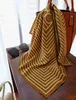 Sarongs Zweden merk totem luxe vrouwen pure zijden vierkant sjaal lady bandanna streep eenvoudig ontwerp zakdoek 230508