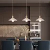 Lâmpadas pendentes Candelador de vidro de restaurante nórdico Moderno simples quarto de cabeceira iluminação criativa sala de jantar luzes cozinhas de cozinha penduradas