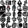 50 PCS Noir Gothique Graffiti Autocollants Pour Skateboard Voiture Bébé Casque Crayon Cas Journal Téléphone Ordinateur Portable Planificateur Décor Livre Album Enfants Jouets Guitare DIY Stickers