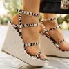 Sandaler kvinnor 2023 Summer Fashion Open Toe Wedge Heel Platform High Heels Ladies Shoes Chunky Female Zapatos