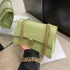 % 80 OFF İLE İLİ KURULUMUZ KADINLAR İÇİN TAZE ÇALIŞA TANTI 2023 YENİ MODA YERLEŞİK BEYAZ BİR Omuz Crossbody Taş Desen Zinciri Küçük Meydan