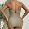 Frauen plus Größen-Badebekleidungs-Badeanzug-Frauen plus Größen-Bikini-Badebekleidungs-reizvoller gefalteter Brust-Rücken höhlen heraus Riemen-Badebekleidungs-brasilianischen Badebekleidungs-Badeanzug Z0508 aus