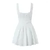 Beiläufige Kleider YENKYE 2023 Frauen-Art- und Weisespitze gespleißtes weißes Korsett-Art-Riemen-Kleid-reizvolle ärmellose weibliche Sommer-A-Linie Mini-Robe