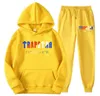 Mannen T-shirts 2023 Merk TRAPSTAR Gedrukt Sportkleding Mannen 15 Kleuren Warm Twee Stukken Set Losse Hoodie Sweatshirt broek Jogging