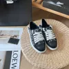 Designer Kvinnor Casual Shoes Luxury Fashion Canvas Shoes Summer Spring Design för Women Leather Sport Outdoor Shoe