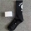 Designermode heren- en dameshoofd geborduurde haai puur katoenen sokken klassieke kleurstijl A011