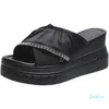 Sapateiros sapatos plataforma de medicina casual slides em uma cunha escorregadores mulheres luxo de luxo puil synthetic fretwork moda feminina