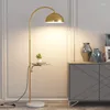 Stehlampen USB Wireless Charging Led mit Regal Holztisch für Wohnzimmer Schlafzimmer Nachttischlampe Umgebungslicht Wohnkultur