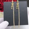 Brincos de borlas Designer Dangle Studs Ear Studs Women Gold Letter Jóias Designers de luxo em pingentes de diamante pingentes de brilho Y Stud