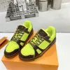 luxury Spring and summer men sports shoes collision color outsole super good-looking Size35-45 hm01116