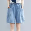 Shorts femininos shorts femininos shorts azul elástico de mid ascensão shorts de praia solta com 2 bolsos dianteiros jeans calças curtas 230509