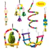 Oyuncak kuşları papağan oyuncak setler çiğneme swing köprü levrek topları çanlar renkli ve birincil renk oyuncakları küçük kuşlar için çeşitli tasarımlar