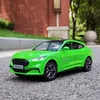 Diecast Model 1 24 Ford Mustang Electric Horse Mach-E Alloy Energy Car Model Diecast Metal Sports Car Model Sound and Light Kids Toys Gift 230509