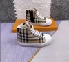 Nuevos zapatos de diseñador para niños Zapatillas de deporte de moda Zapatos de lona de alta calidad para niños y niñas Calzado para niños de alta calidad que incluye caja de zapatos de marca