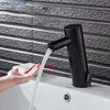 Rubinetti per lavandino del bagno Rubinetto con sensore di movimento senza tocco Miscelatore acqua fredda Rubinetto automatico Montaggio su piattaforma Ottone intelligente Sensore a infrarossi Torneira