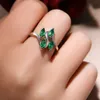 Anéis de banda CANPEL 2023 Novo Luxo AAA Cubic Zirconia Rings para mulheres Moda Moda Verde Crystal Ring Party noivado Jóias femininas Z0509