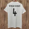 98 99 Raul Mens Retro voetbalshirts Ronaldo Alonso Seedorf Zidane Cannavaro R.Carlos Kaka 'Sergio Ramos 17 18 Thuis weg doelman voetbalhirt uniformen